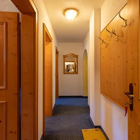 Haus Klaudia Gstrein Längenfeld Exterior foto