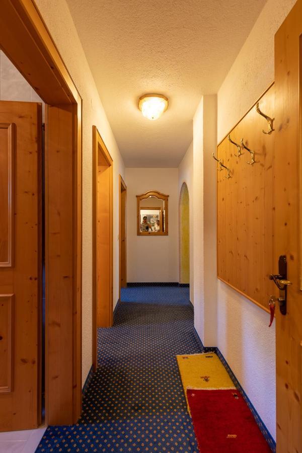 Haus Klaudia Gstrein * Längenfeld